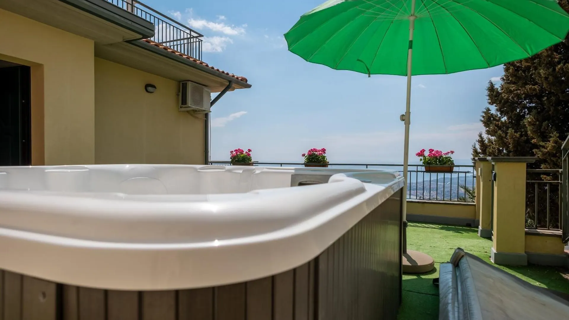 Villa La Gorgone Taormina Tatil Evi