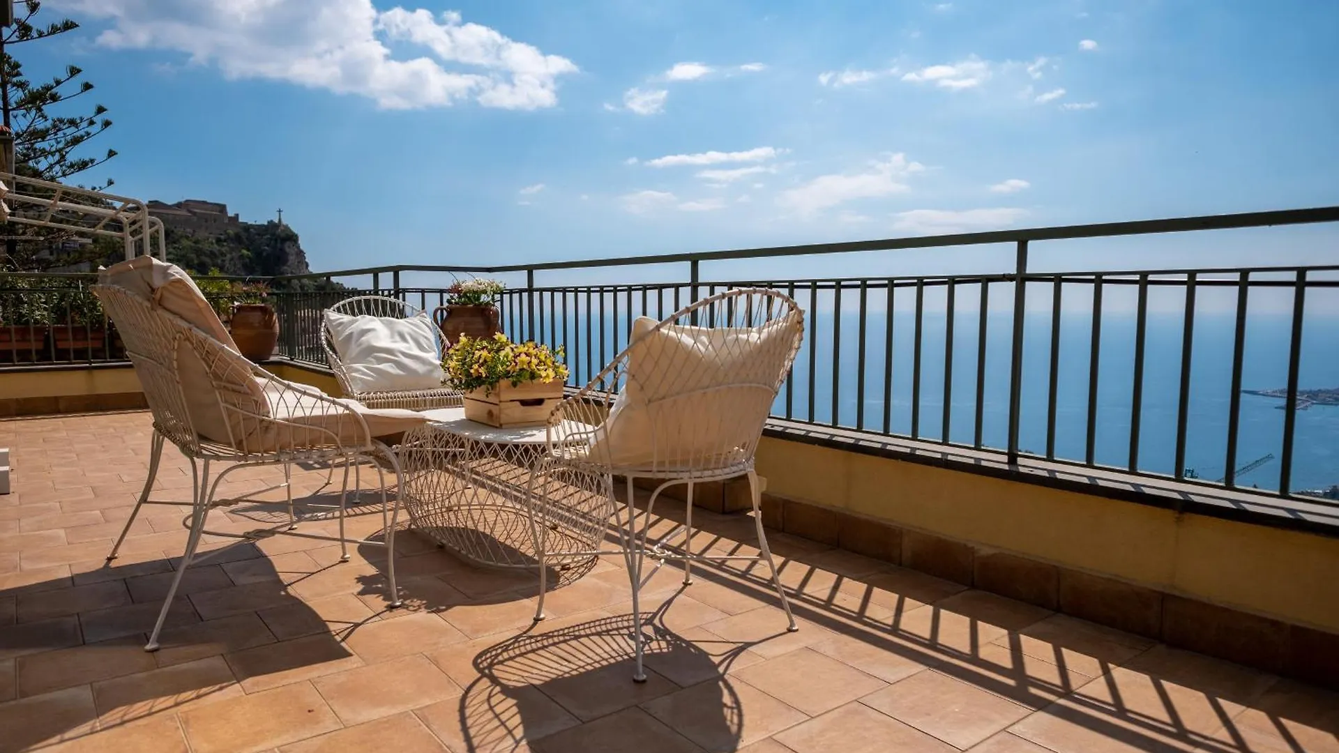 Villa La Gorgone Taormina Holiday home